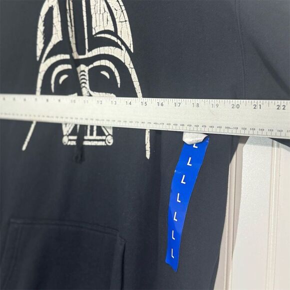Star Wars Darth Vader Black Hoodie L NWT Cracked Graphic Pullover Sweatshirt - Picture 5 of 8